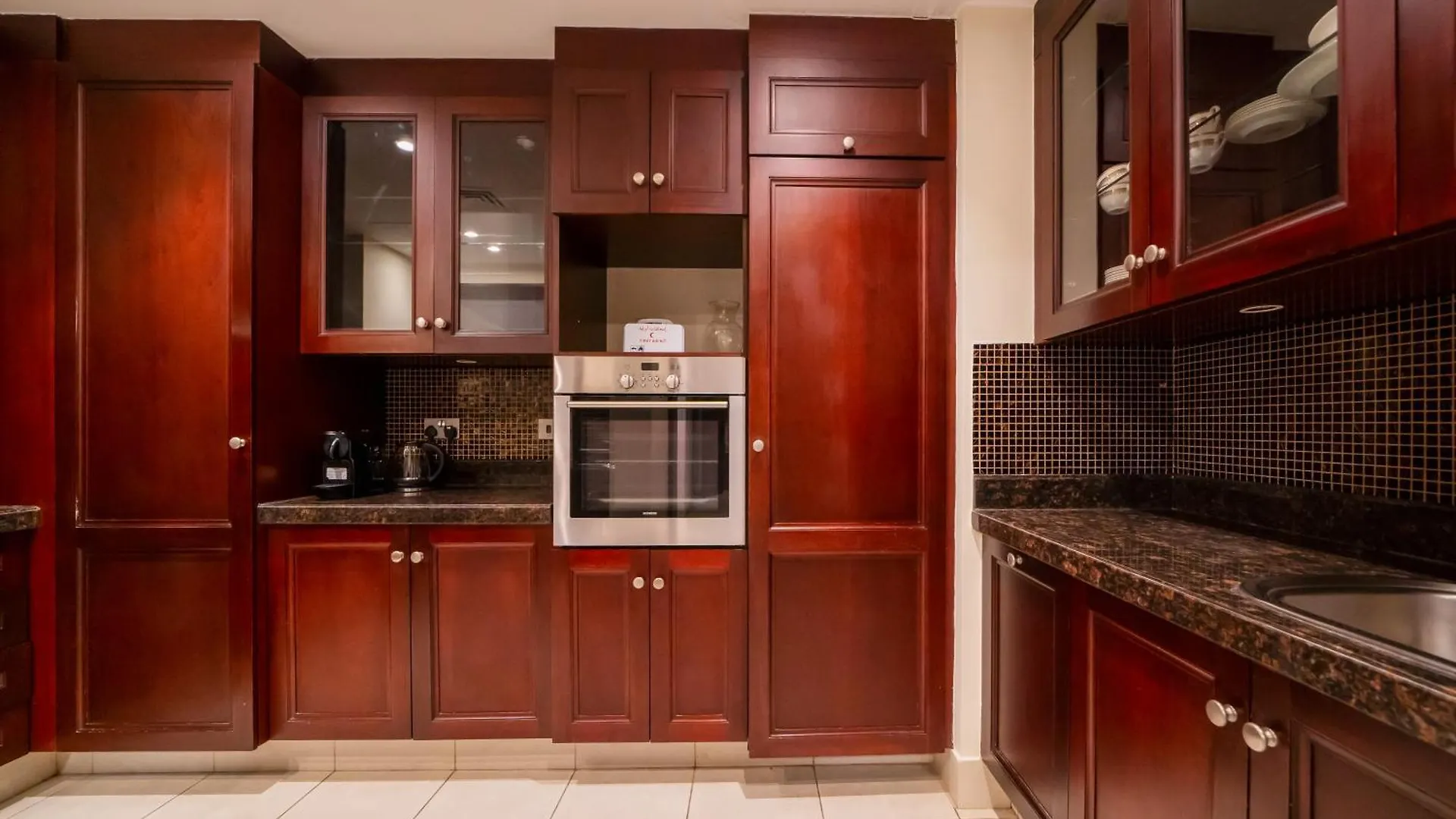 Newarabian Yasoon1 2Br Downtown Apartment Dubai