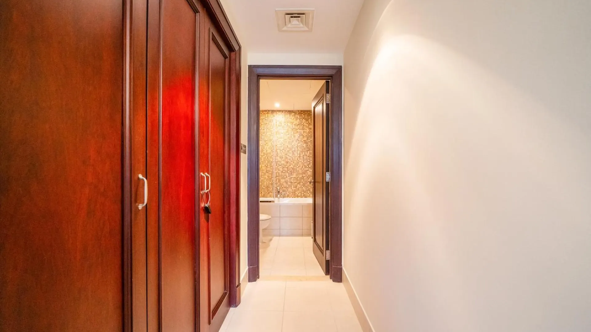 Newarabian Yasoon1 2Br Downtown Apartment Dubai
